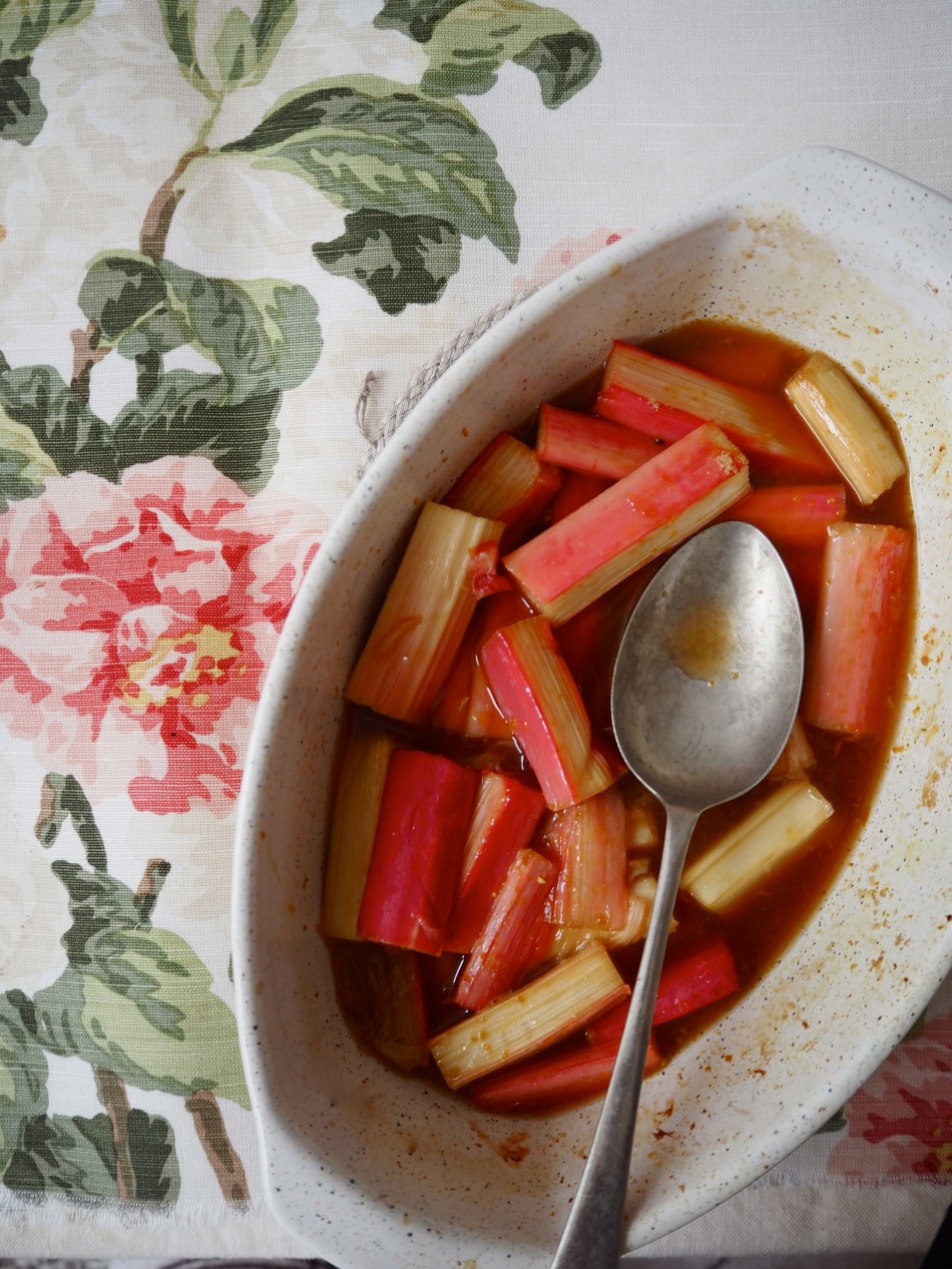 poached rhubarb with vanilla & orange juice